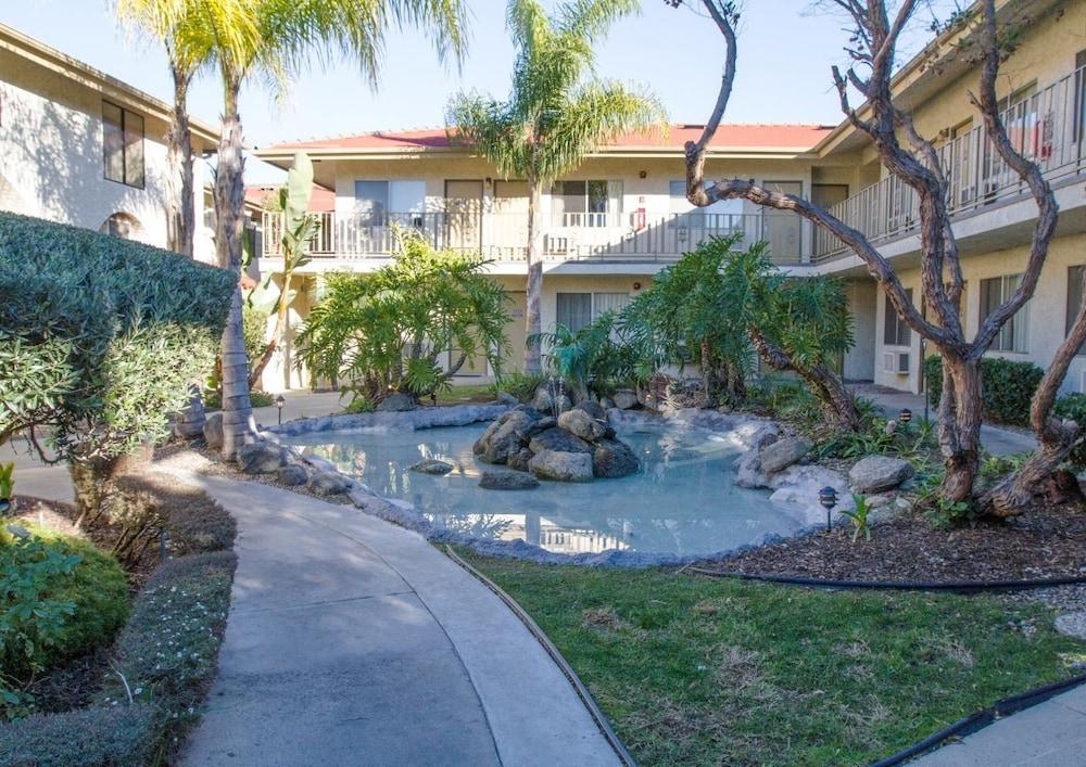 California Suites Hotel San Diego Ngoại thất bức ảnh
