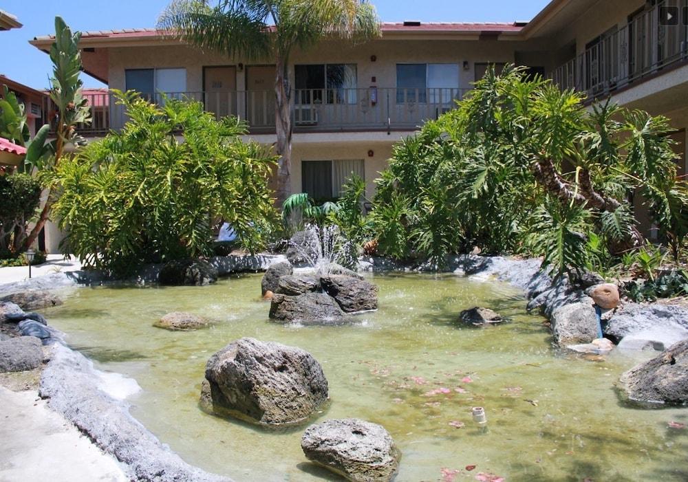 California Suites Hotel San Diego Ngoại thất bức ảnh