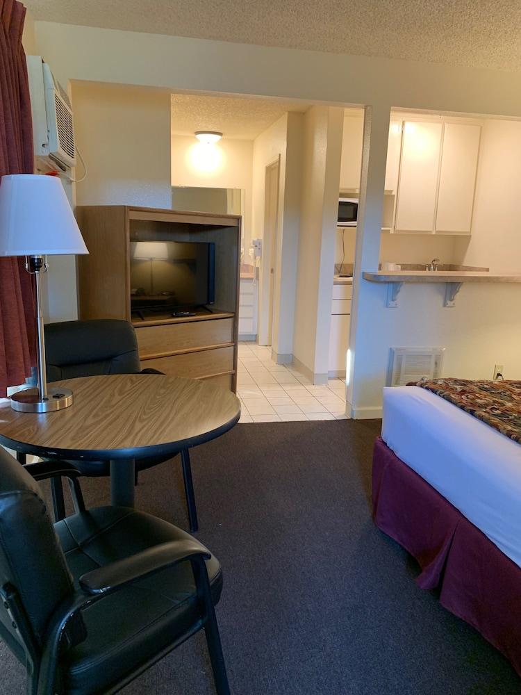 California Suites Hotel San Diego Ngoại thất bức ảnh