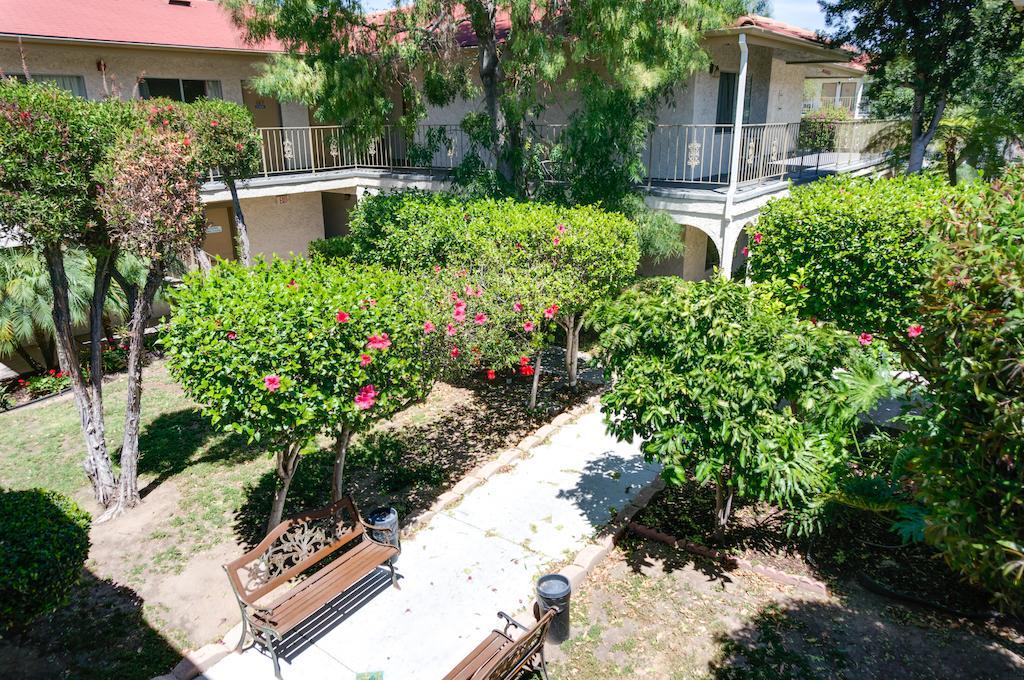 California Suites Hotel San Diego Ngoại thất bức ảnh