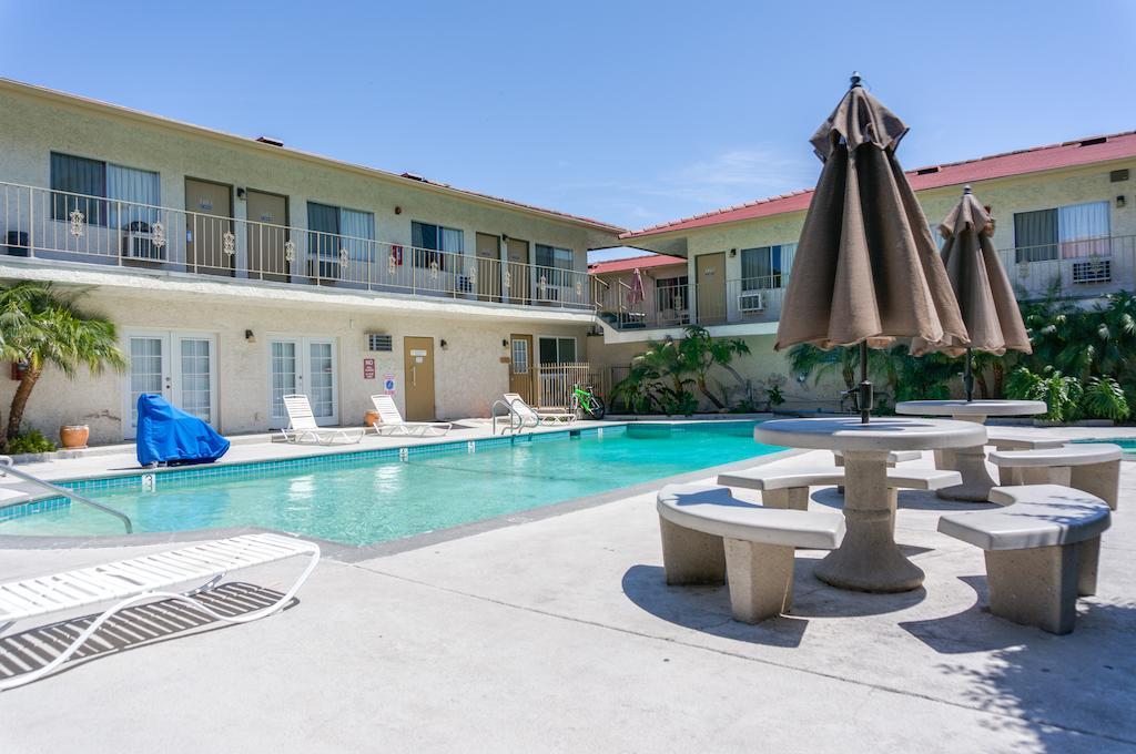 California Suites Hotel San Diego Ngoại thất bức ảnh