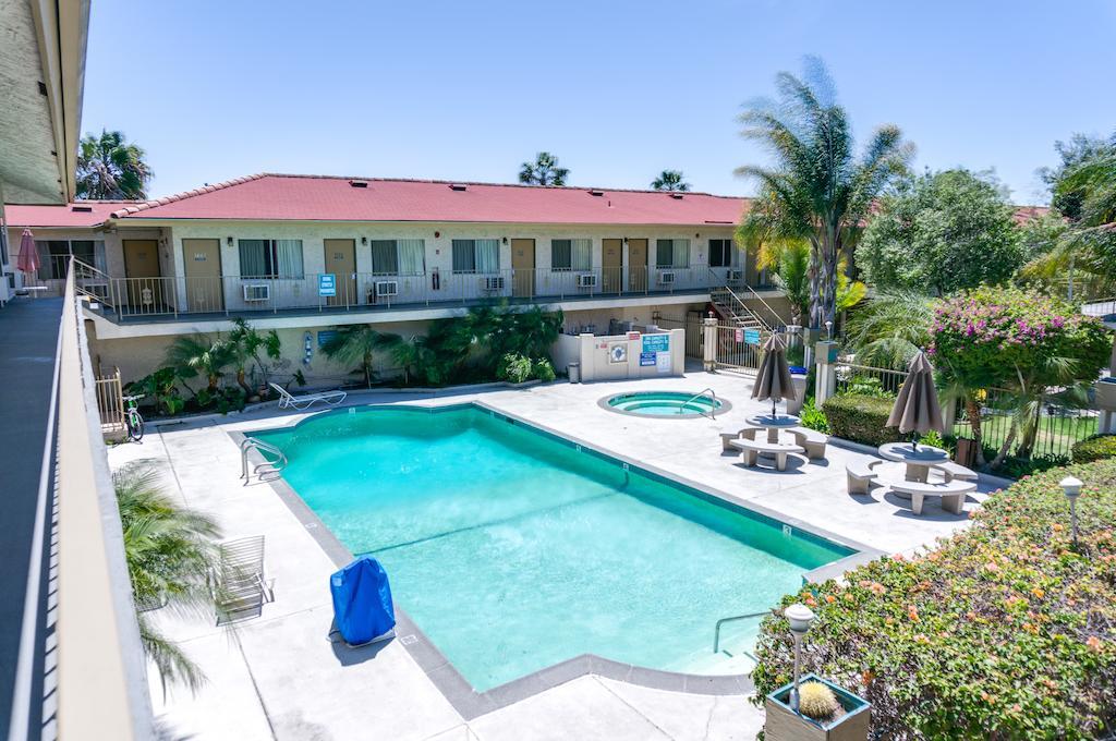 California Suites Hotel San Diego Ngoại thất bức ảnh